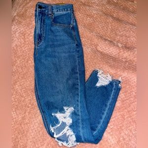 American Eagle Mom Jeans